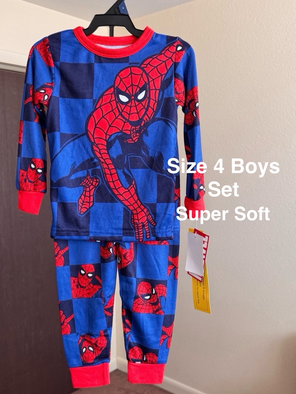 Marvel Boys Long Sleve and Pant Pajama Set, Size 4